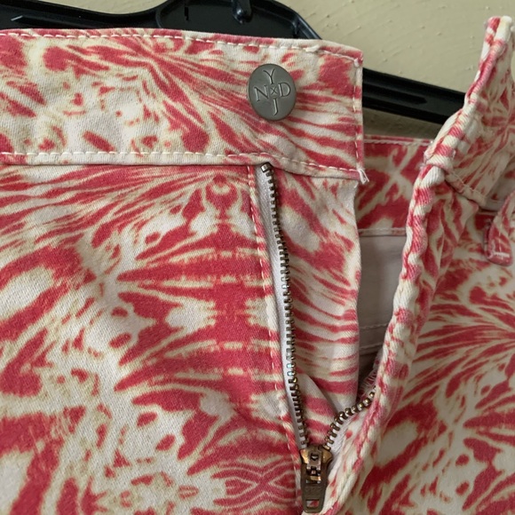 NYDJ Printed Pencil Skirt - Picture 2 of 7